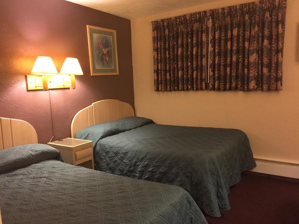Royal Court Motel Вайлдвуд Экстерьер фото