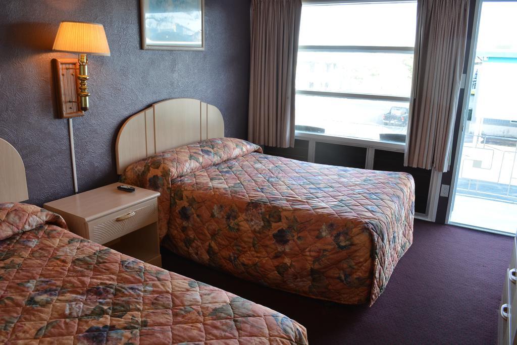 Royal Court Motel Вайлдвуд Экстерьер фото
