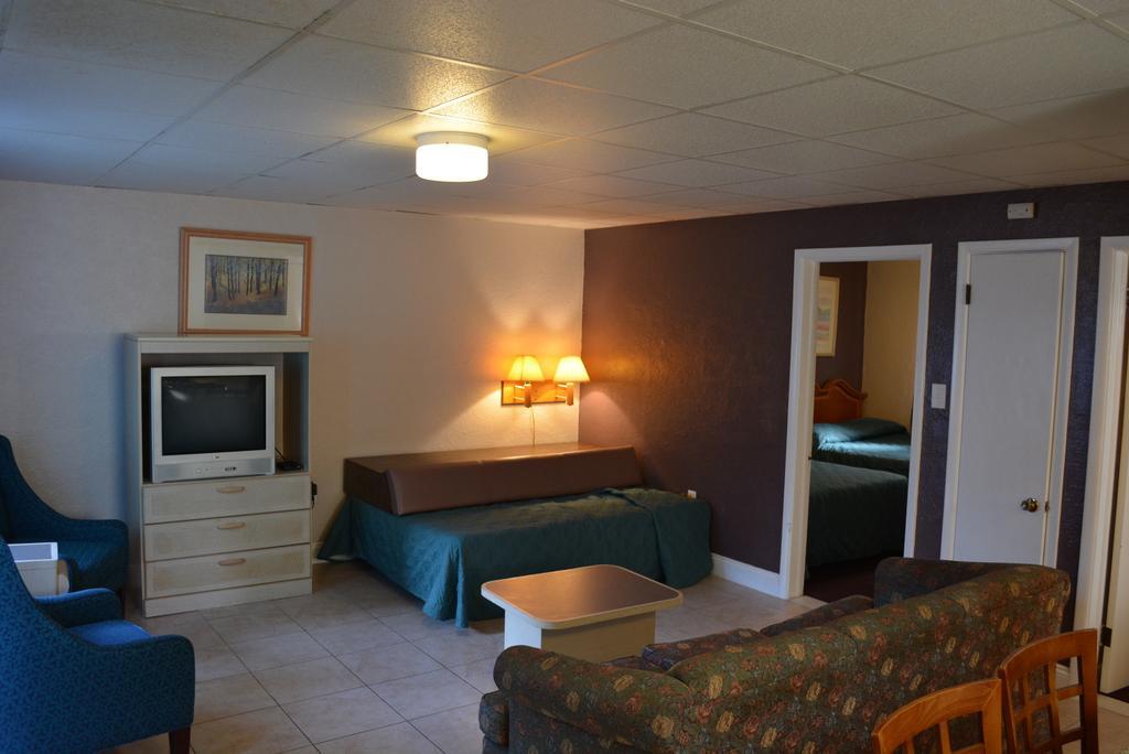 Royal Court Motel Вайлдвуд Экстерьер фото