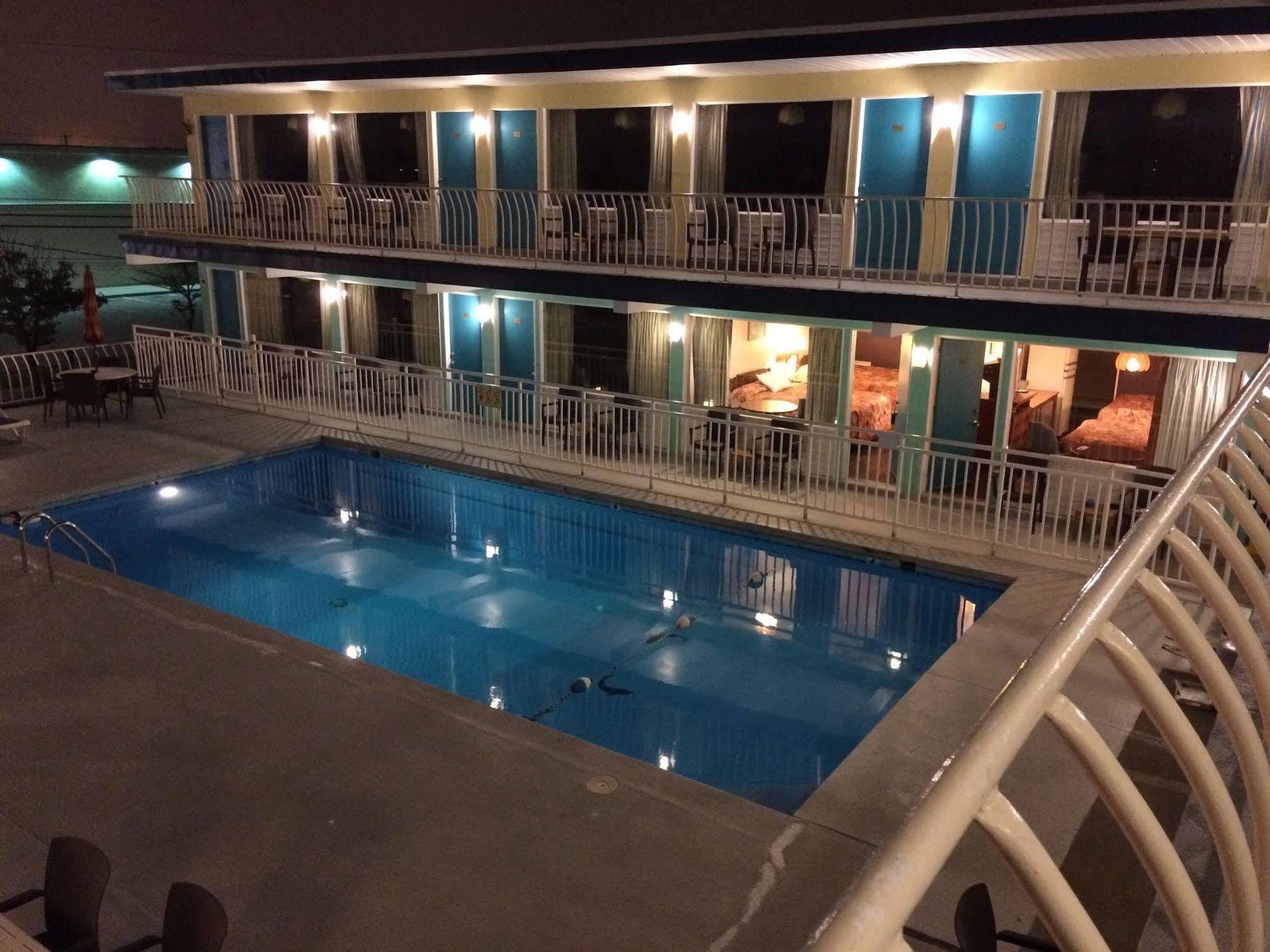 Royal Court Motel Вайлдвуд Экстерьер фото