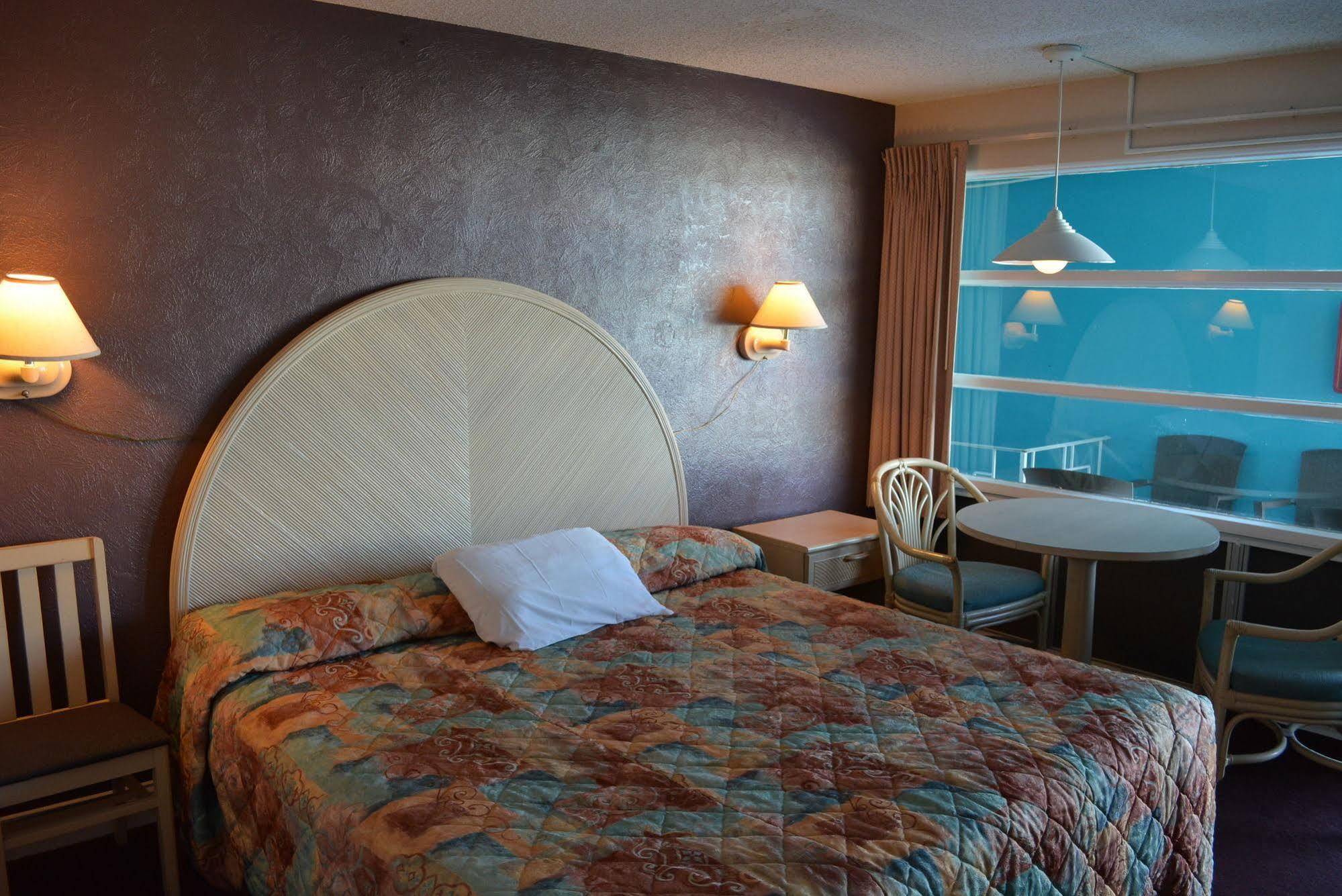 Royal Court Motel Вайлдвуд Экстерьер фото